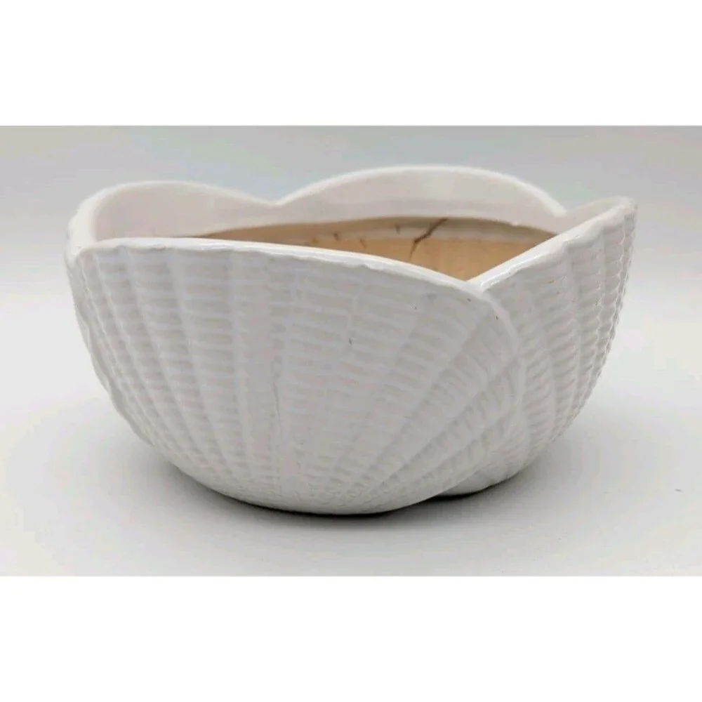 Vtg Seashell Planter White Clam  Nautical Coastal
